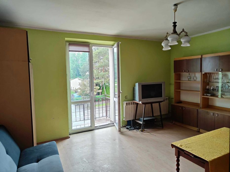 Pińczów, 1 duży pokój z widną kuchnią, balkon