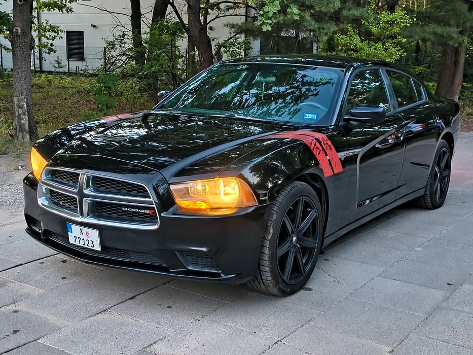 Dodge Charger 3.6 V6 Auto. Alu felgi 20, cali 2013 r