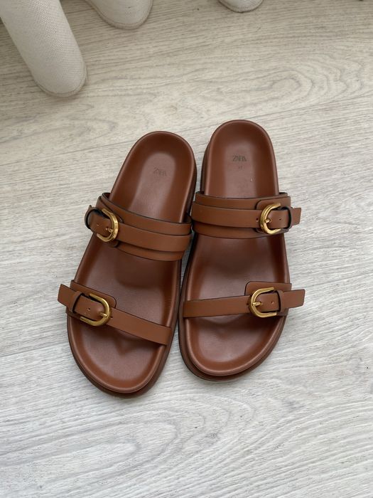 Босоніжки , сандаліі Zara