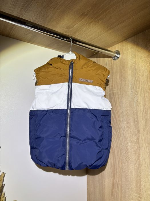 Дитяча безрукавка