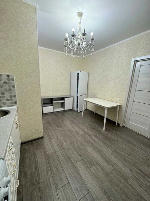 Продам 2 комн.квартиру с ремонтом в новом ЖК на Сахарова. Программы