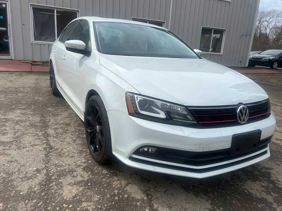 Volkswagen Jetta SEL Premium      2016