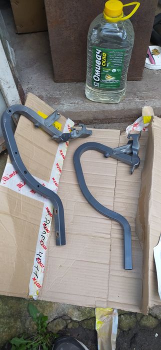 Петли крышки багажника Hyundai Accent (Solaris) 2012