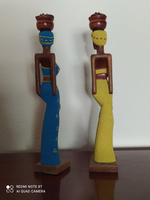 Duas estatuetas tipicas de Cuba vindas de lá