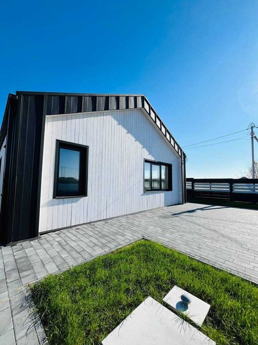 Продаж котеджу з ремонтом поблизу Івано-Франківська