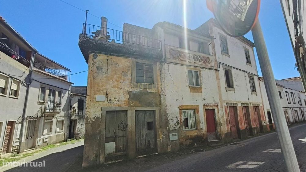 Oportunidade de Investimento! Moradias para recuperar em Alcains