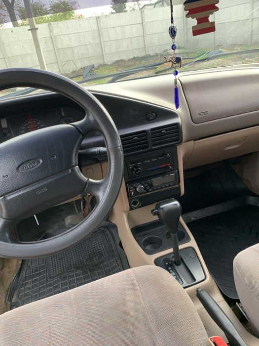 Продам форд ескорт 1994 р автомат