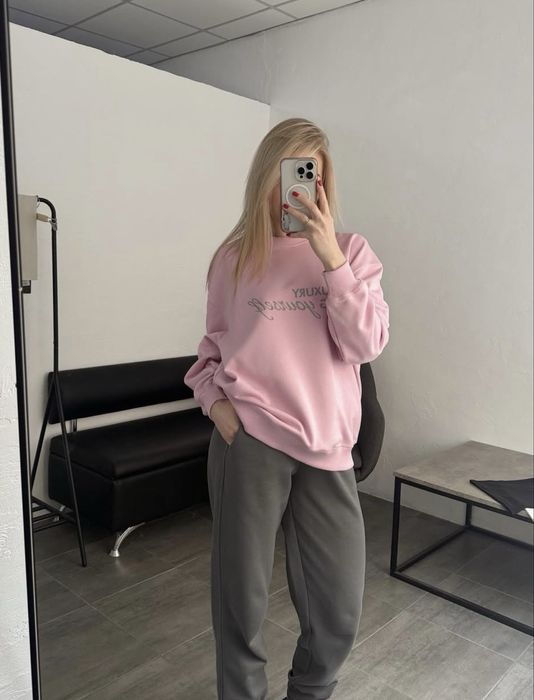 Продам стильний весняний світшот