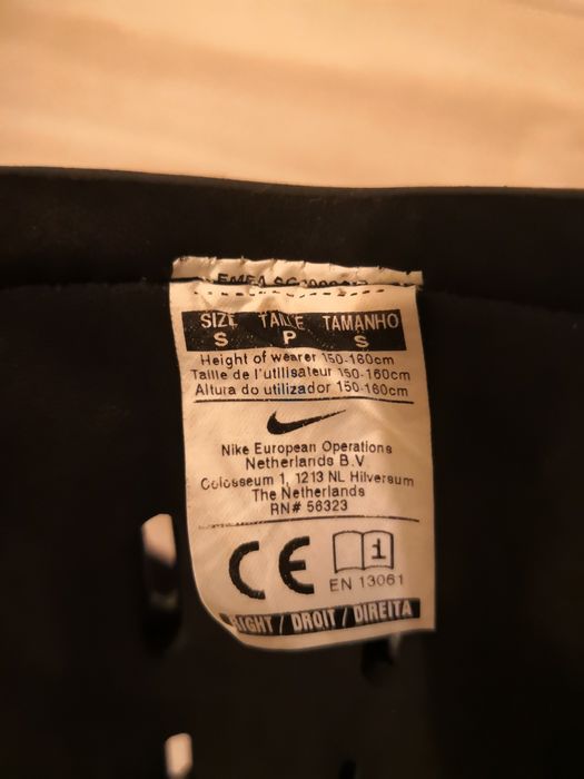 Caneleiras para futebol