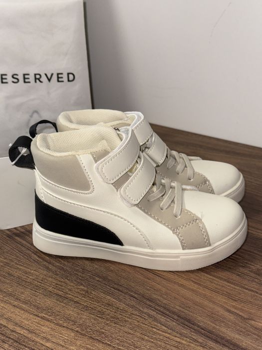 Sneakersy za kostkę  27 rozmiar   17cm reserved nowe