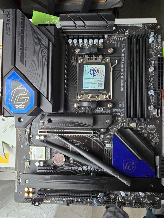 Motherboard ASROCK B650E PG Riptide Wifi