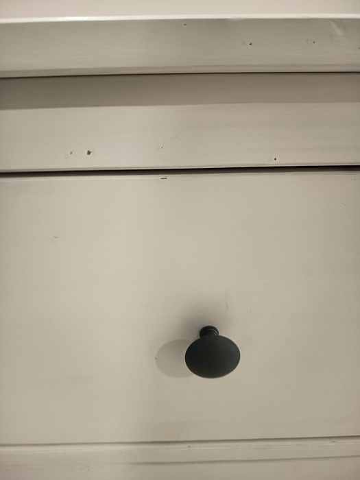 Cómoda branca IKEA Hemnes
