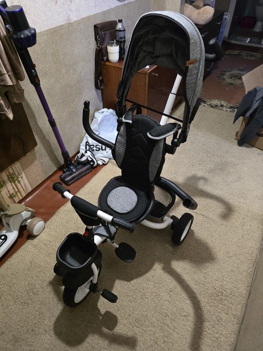 Велосипед триколісний Tilly flip сірий складний.