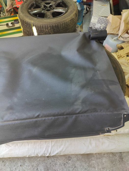 Задня полиця Ford mondeo