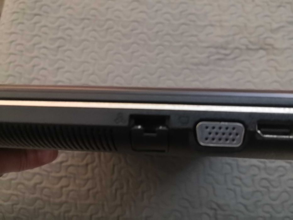 Portátil Asus A541U