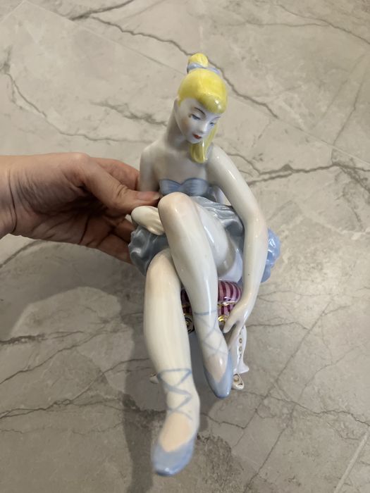 Статуетки антикваріат