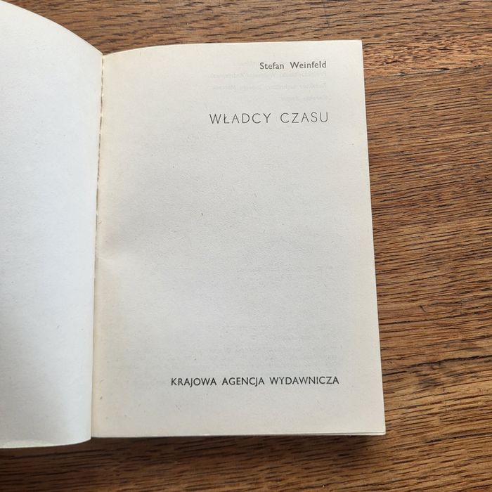 Książka Wladcy CzasuxS.Weinfeld ⁶⁴