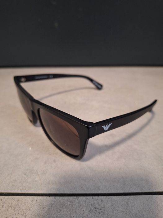 Sprzedam okulary przeciwsłoneczne firmy Emporio armani!