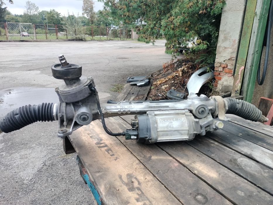Рульова рейка на Volkswagen Passat B6 1K1909144J