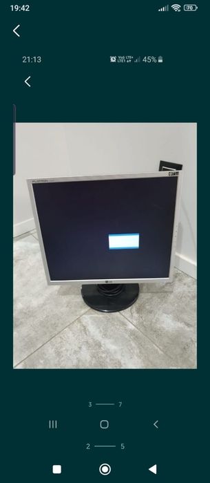 Monitor flaton Lg