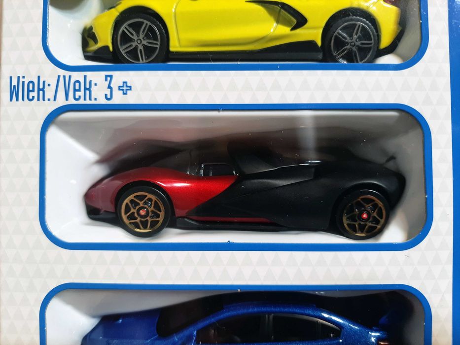 NOWY zestaw 3 autek Bburago 1:43, Kolekcja Burago, samochody, prezent