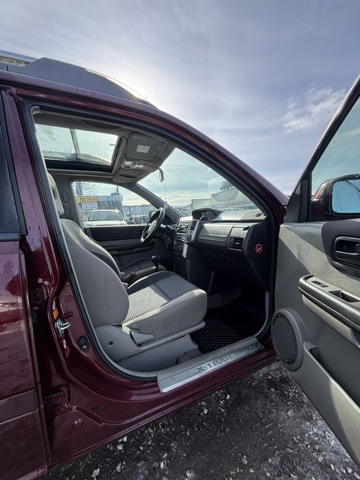 Na Sprzedaż Nissan X-Trail 2.0LPG/4x4/panirama/zadbany/alusy/zamiana