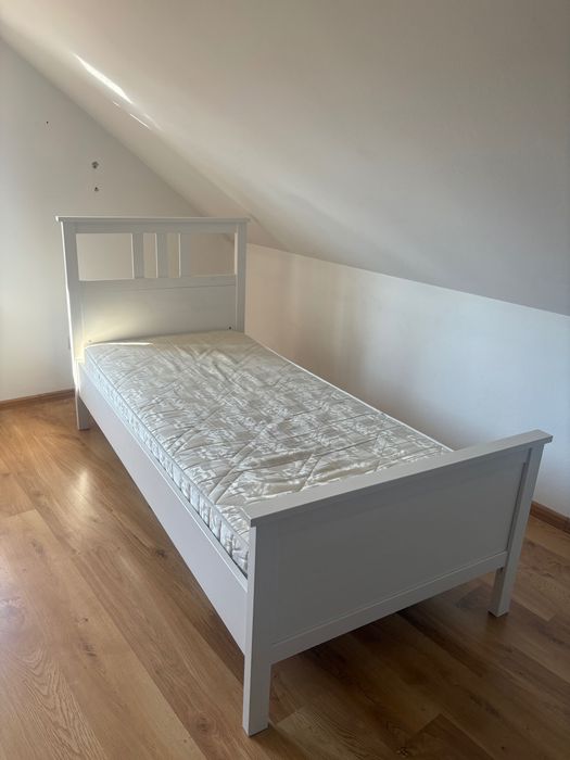 Łóżko Ikea Hemnes