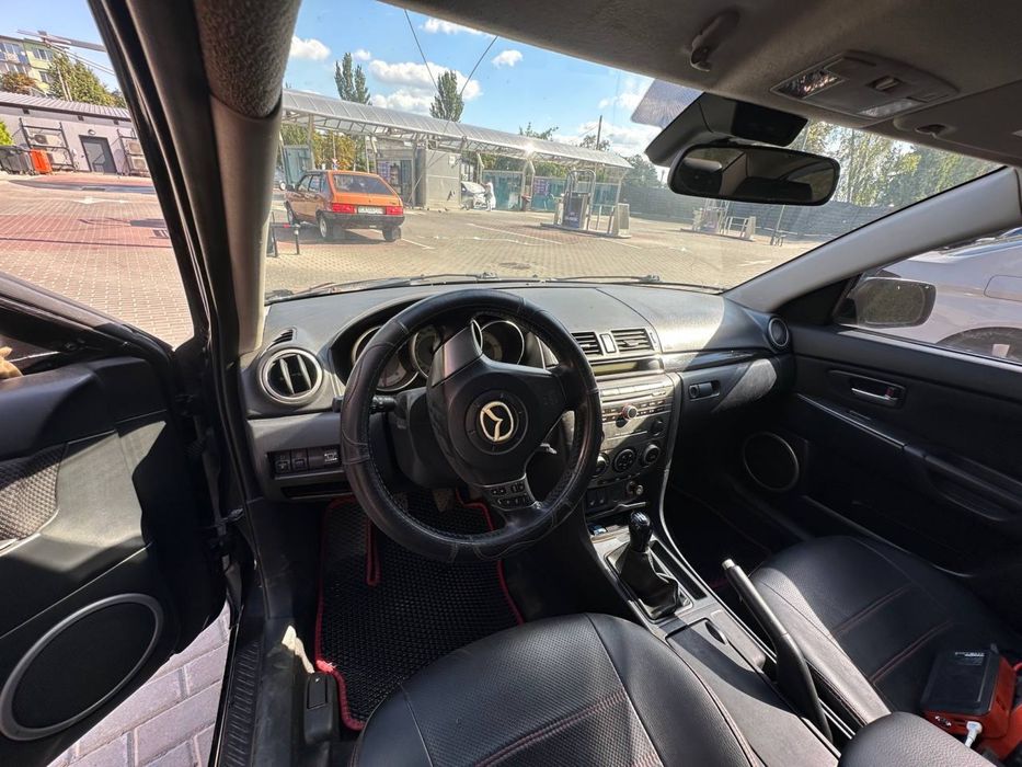 Mazda 3 2006 рік