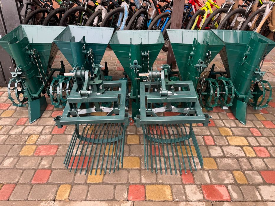 Картоплесажалка для мотоблока