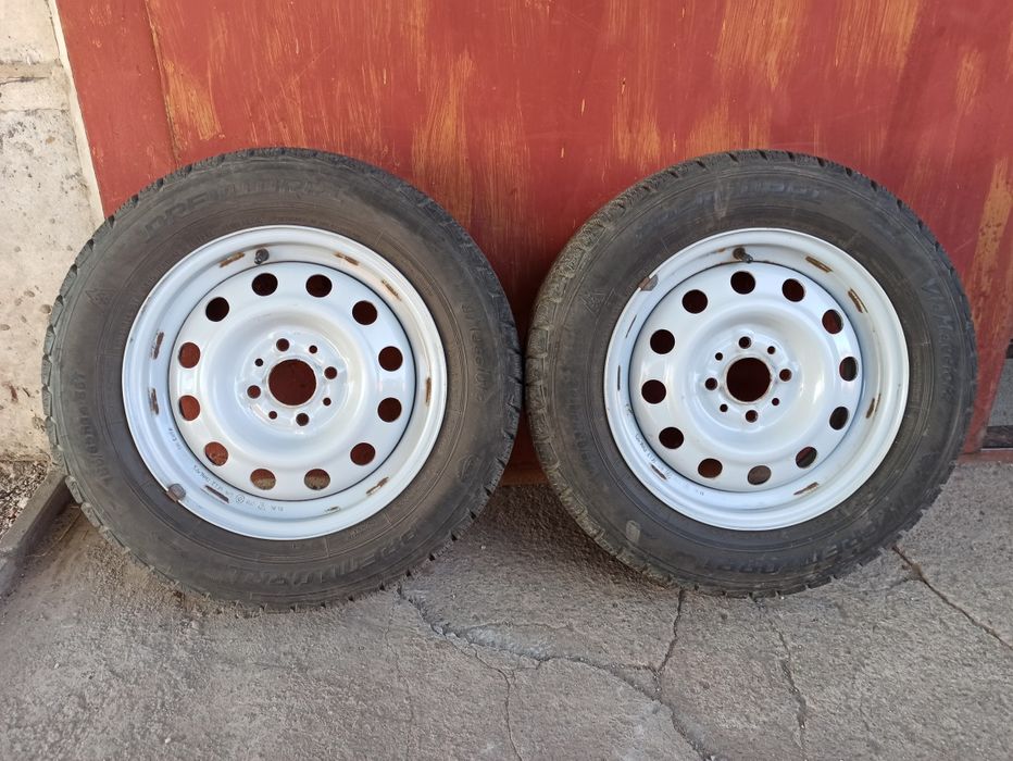 Колеса  R 14 185/65, пара-зима, на ВАЗ 2110