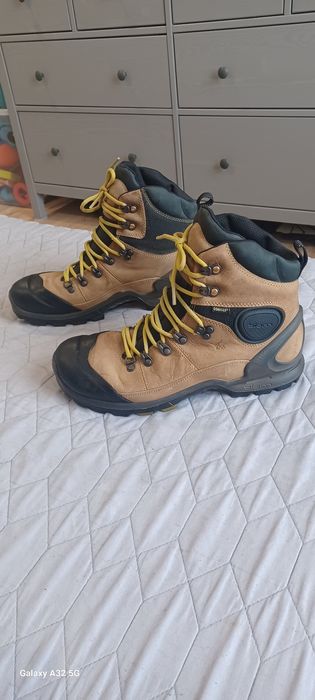 Buty Ecco Biom Terrain gore-tex.