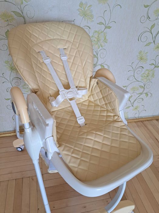 Стільчик для годування Camino