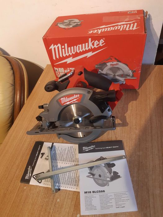 Piła pilarka  tarczowa Milwaukee M18 CCS55