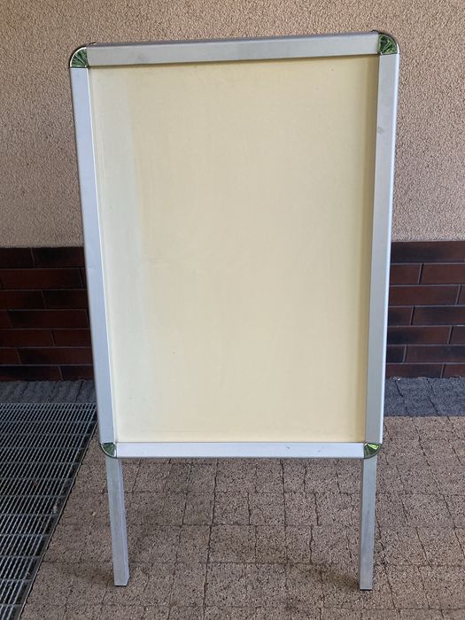 Potykacz stojak reklamowy