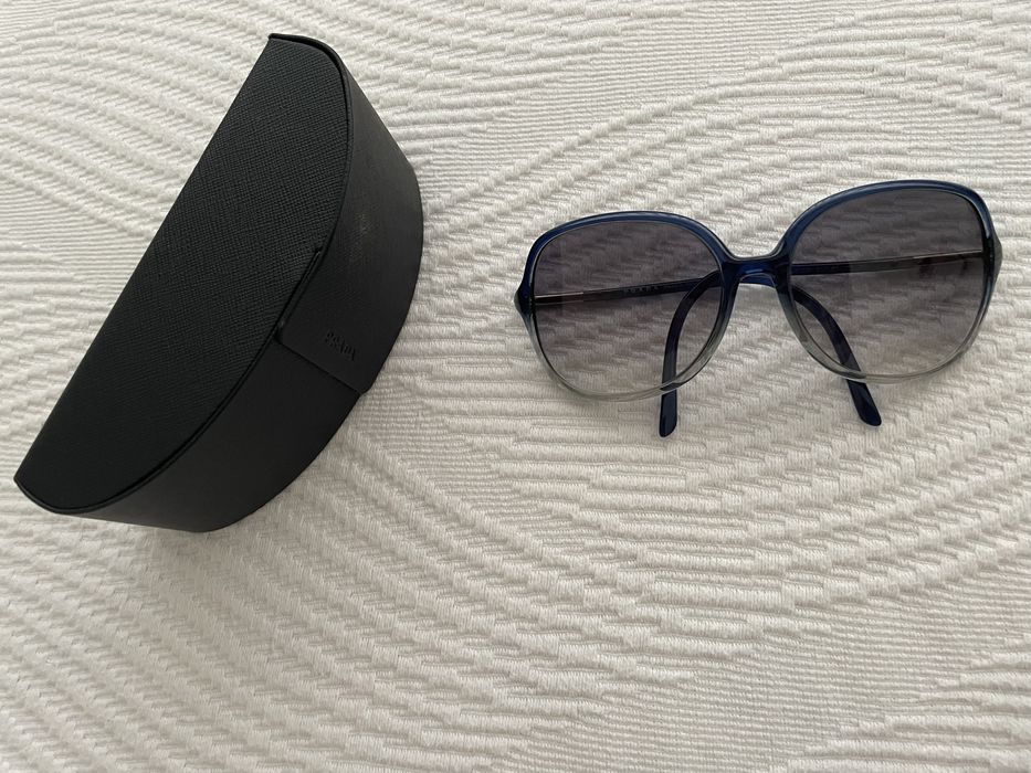 Oculos de sol Prada