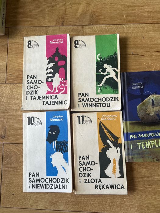 Pan Samochodzik  biała seria 4 tomy plus gratis