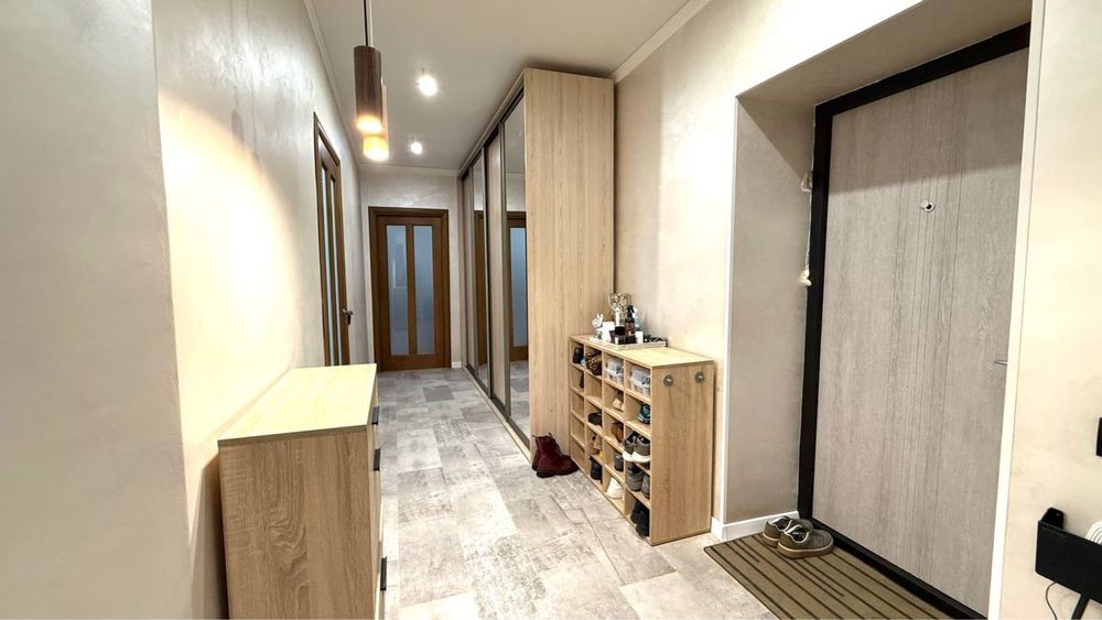 Продаж євро 3-к квартири з ремонтом в м. Буча, вул. Б. Хмельницького