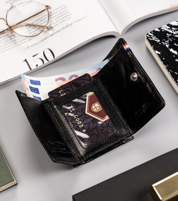 mały, skórzany portfel damski z systemem rfid protect - peterson