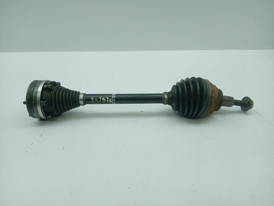 Transmissão frente esquerda AUDI A3 (8V1, 8VK)