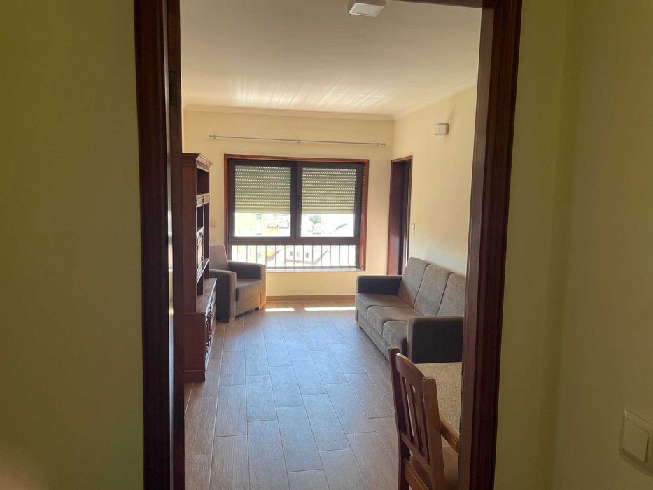 Arrenda-se apartamentoT1 mobiliado em pleno centro da cidade de Chaves
