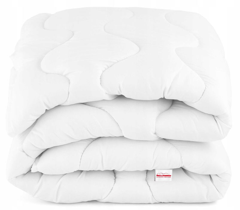 Kołdra 220x200 cm Antyalergiczna, porządna, lekka, całoroczna