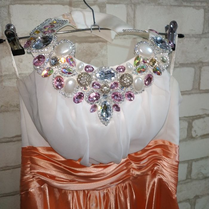 Вечернее платье в пол