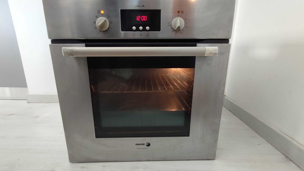 Forno de encastre Fagor HT-50 1HV121X1 em bom estado de funcionamento