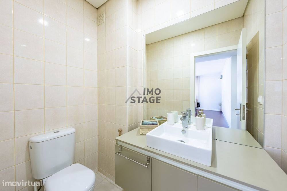 T2 Moderno em localização tranquila
