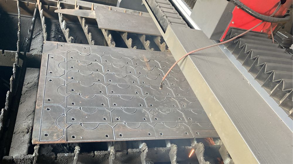 Wypalanie elementow plazma cnc, blachy, marki, formatki