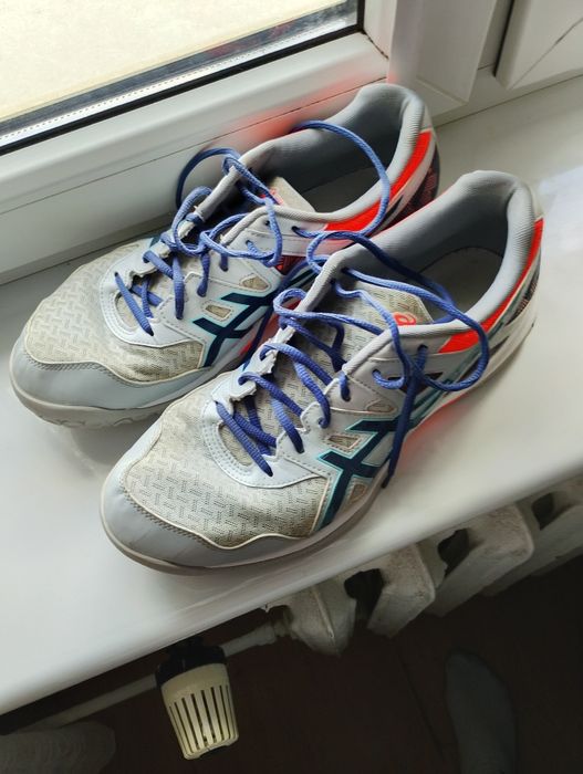 Asics upcourt na halę