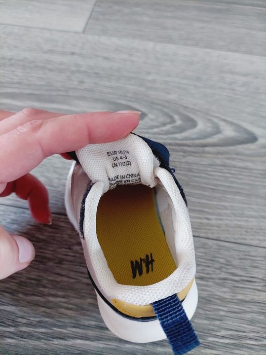 Кросівки на хлопчика