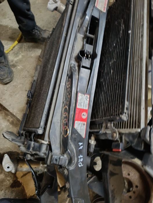 Телевізори Audi A4B6,A6C5