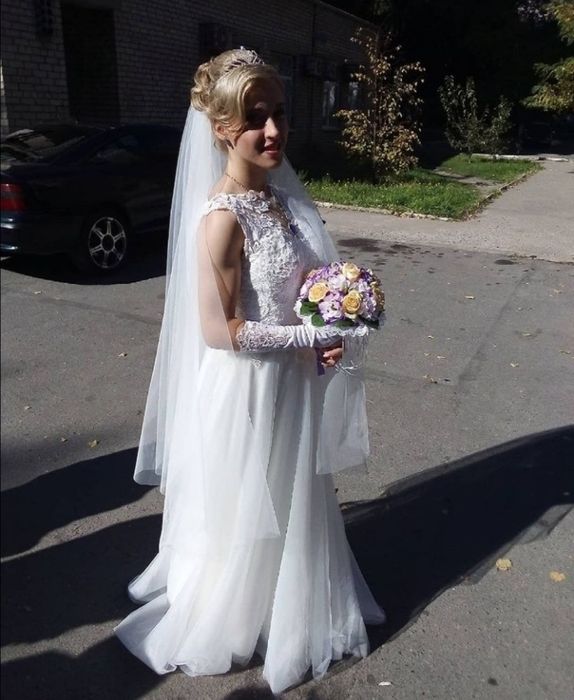 Срочно продам свадебное платье.