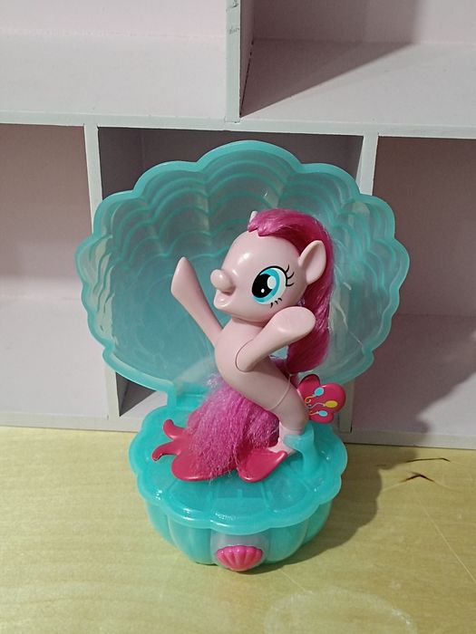 MLP Movie Pinkie Pie syrena Grająca muszla G4 Hasbro figurka